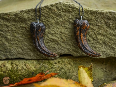 Szpon velociraptora - replika