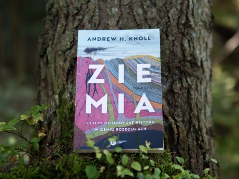 Ziemia. Cztery miliardy lat historii w ośmiu rozdziałach