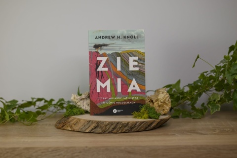 Ziemia. Cztery miliardy lat historii w ośmiu rozdziałach